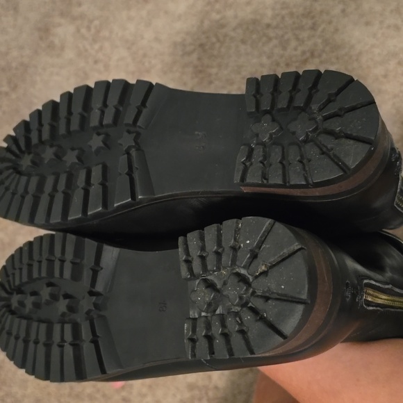 Womens Black Leather Ankle Boots Size 8.5 EUC (#17) - Picture 8 of 8